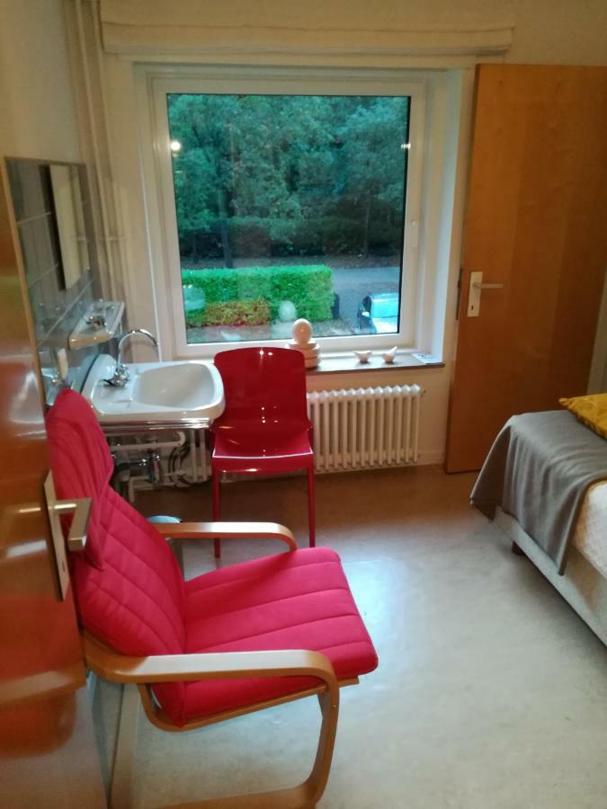 B+B Golf Schilde Экстерьер фото